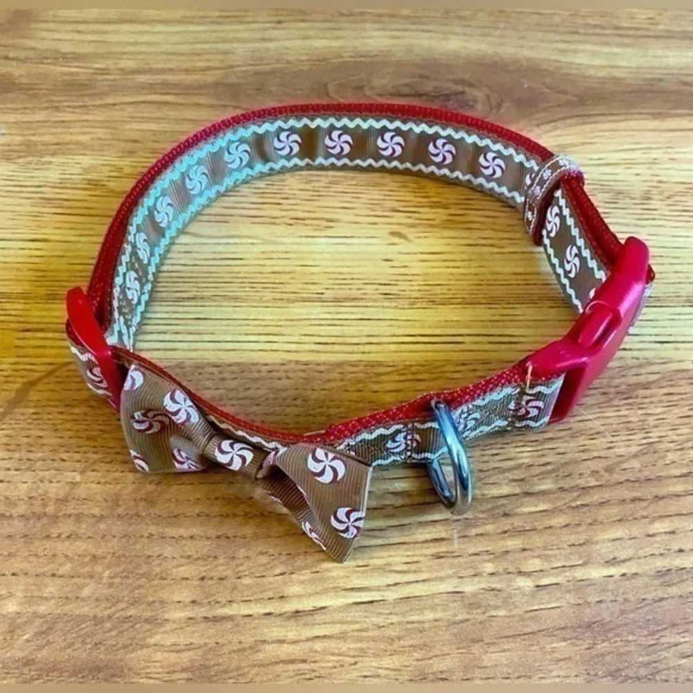 Martha Stewart Pets Peppermint Gingerbread Dog Collar With Bow Size L